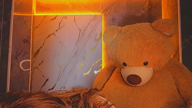 Laurita b online show from March 2026 08:31:01 AM