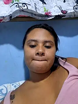 Snapshot of sexy-latin10 chatting on February 2025 07:25:01 PM sexy-latin10 online show from February 2025 07:25:01 PM