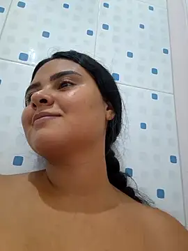 sexy-latin10 online show from October 2025 09:39:02 PM