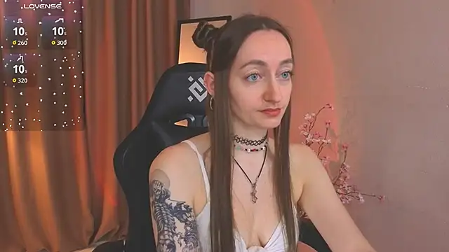 ShiroHeby online show from March 2026 12:11:01 PM