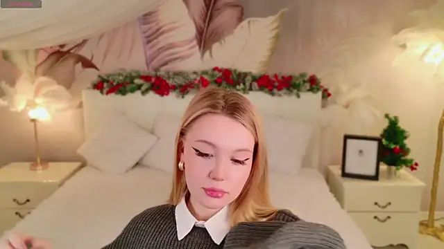 AliceMorr online show from December 2024 08:20:02 AM