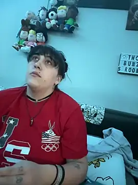 Snapshot of ThicBunz chatting on November 2025 02:15:02 AM ThicBunz online show from November 2025 02:15:02 AM