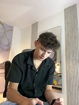 Snapshot of Nathan_Bluee chatting on September 2025 11:43:02 AM Nathan Bluee online show from September 2025 11:43:02 AM