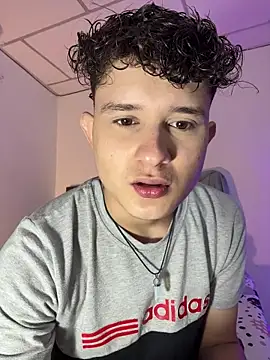 Nathan Bluee online show from November 2025 03:23:01 PM