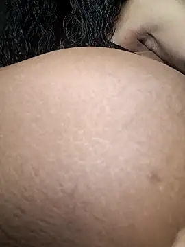 Snapshot of MILFCandy chatting on February 2025 11:26:02 PM MILFCandy online show from February 2025 11:26:02 PM