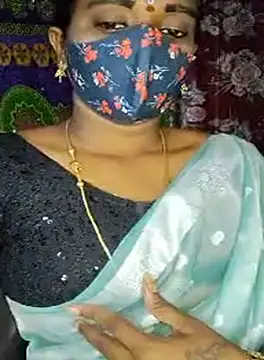 Snapshot of anisha91 chatting on October 2025 06:22:02 AM anisha91 online show from October 2025 06:22:02 AM