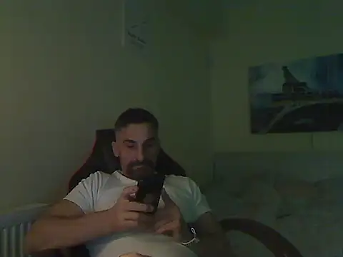 amydamarw online show from February 2026 09:21:01 PM