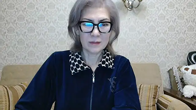 Snapshot of Elegant00Lady chatting on November 2025 04:53:01 PM Elegant00Lady online show from November 2025 04:53:01 PM