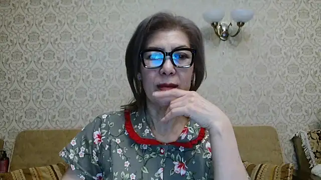 Snapshot of Elegant00Lady chatting on November 2025 01:12:02 PM Elegant00Lady online show from November 2025 01:12:02 PM