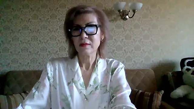 Snapshot of Elegant00Lady chatting on January 2026 03:45:02 AM Elegant00Lady online show from January 2026 03:45:02 AM