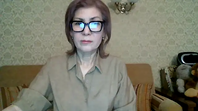 Snapshot of Elegant00Lady chatting on February 2026 04:04:02 PM Elegant00Lady online show from February 2026 04:04:02 PM