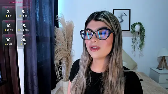 Snapshot of Abigail_29 chatting on November 2025 12:13:01 PM Abigail 29 online show from November 2025 12:13:01 PM