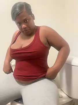 Prettynthick12 online show from June 2026 12:26:02 PM