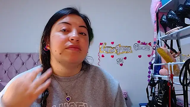 lanaqueen699 online show from February 2026 12:25:01 PM