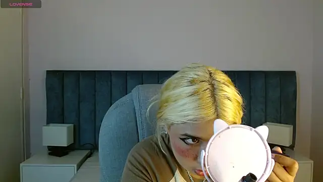 april bunnyy online show from March 2025 06:29:01 PM