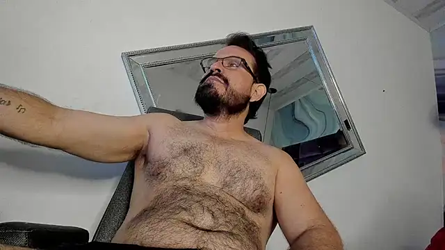 SbasTone Muscle online show from October 2025 01:19:01 PM