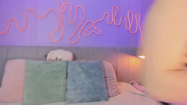 Snapshot of Mai_higurashi chatting on October 2025 07:57:02 PM Mai higurashi online show from October 2025 07:57:02 PM