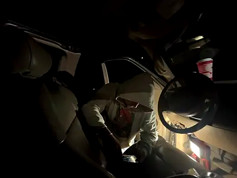 itsjameswebbscope online show from October 2025 12:03:01 PM