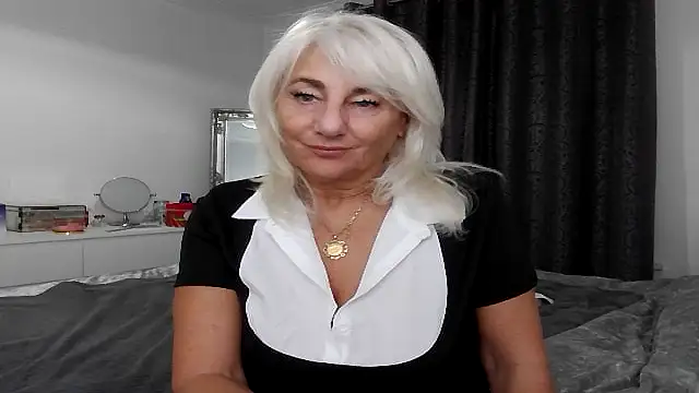 TanyaTaylor45 online show from October 2025 11:09:01 PM