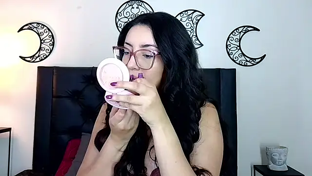 EvoletFMK online show from November 2025 11:19:01 AM