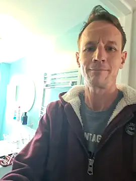 outdoorfun22 online show from March 2026 09:36:02 AM