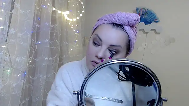 JewellKiss7 online show from April 2026 04:37:02 PM