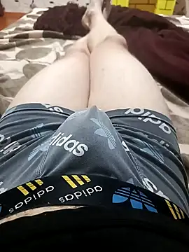 Snapshot of red_red00 chatting on February 2025 02:37:01 PM red red00 online show from February 2025 02:37:01 PM