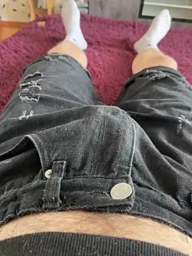 red red00 online show from February 2026 08:02:02 AM