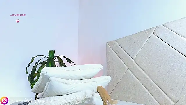 Mariafer05 online show from March 2025 08:05:01 PM