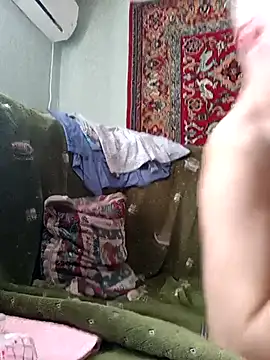 Pineapple04 online show from September 2025 06:57:02 AM