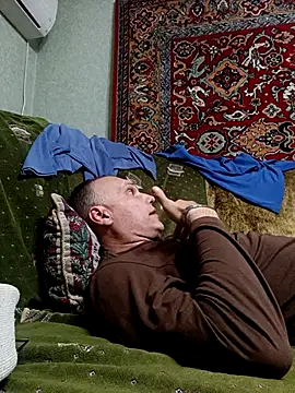 Pineapple04 online show from October 2025 04:59:01 PM