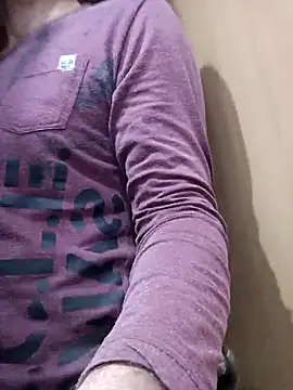 Pineapple04 online show from October 2025 05:35:02 PM