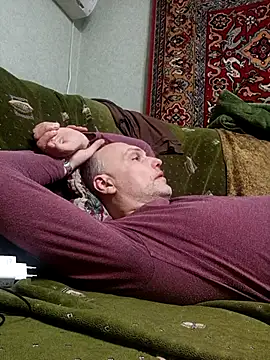 Pineapple04 online show from January 2026 07:37:02 PM