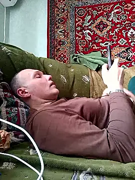 Pineapple04 online show from February 2026 12:31:01 PM