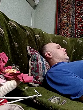 Pineapple04 online show from April 2026 08:39:01 PM