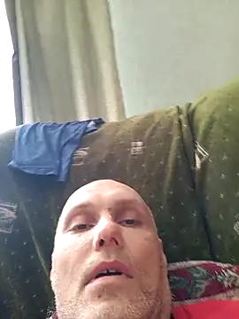 Pineapple04 online show from April 2026 08:45:01 AM