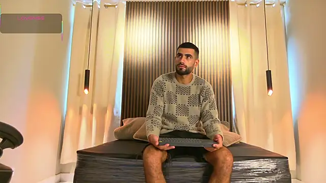 Ethan  Walker online show from December 2025 01:28:02 PM