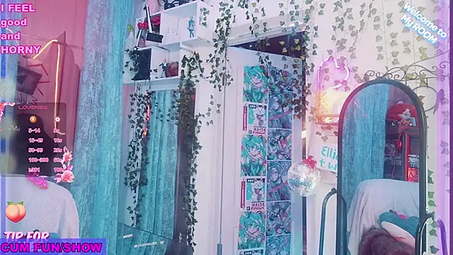 Snapshot of Toxic_Ellies chatting on January 2025 01:24:02 PM Toxic Ellies online show from January 2025 01:24:02 PM