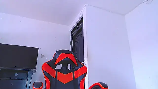 ADAM HOT online show from February 2026 09:43:01 PM