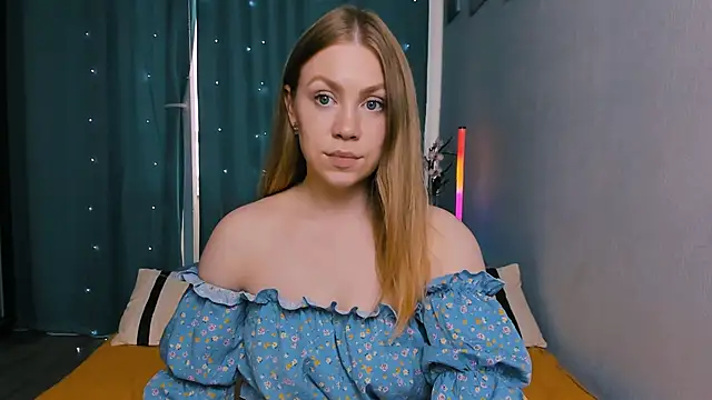 InsatiableFoxX online show from June 2026 02:19:02 PM