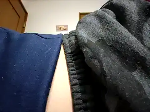 Snapshot of 07YUKIO chatting on February 2025 01:10:02 PM 07YUKIO online show from February 2025 01:10:02 PM