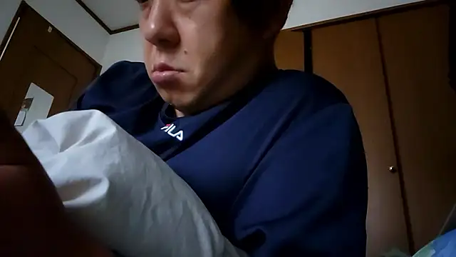 Snapshot of 07YUKIO chatting on September 2025 09:08:02 PM 07YUKIO online show from September 2025 09:08:02 PM