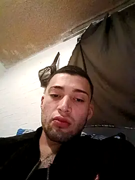 Snapshot of Suggarwhite18CM chatting on October 2025 11:04:02 PM Suggarwhite18CM online show from October 2025 11:04:02 PM