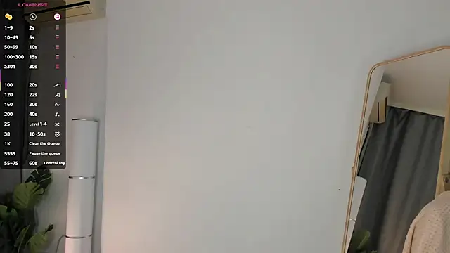 Ketty Belly online show from October 2025 10:30:01 PM