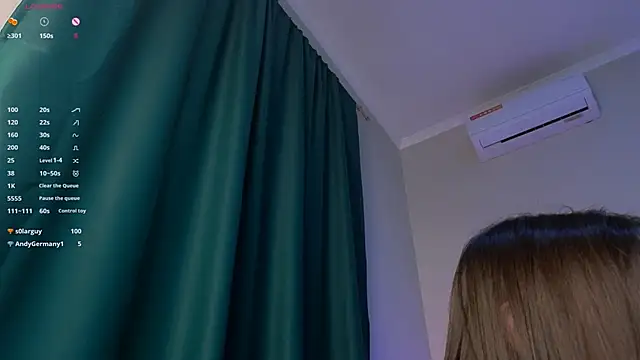 Snapshot of Alice__grace chatting on December 2024 04:37:01 PM Alice grace online show from December 2024 04:37:01 PM