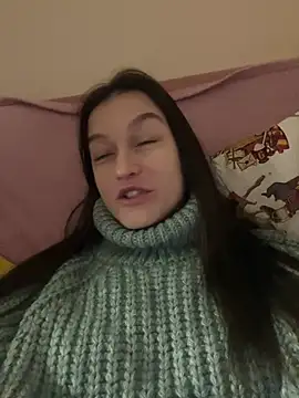 Snapshot of Alice__grace chatting on January 2025 09:31:01 PM Alice grace online show from January 2025 09:31:01 PM