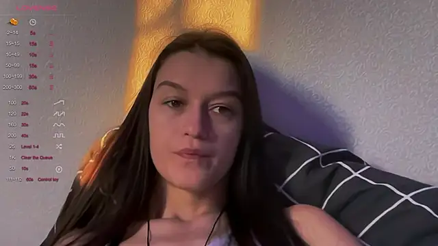 Snapshot of Alice__grace chatting on February 2025 02:07:01 PM Alice grace online show from February 2025 02:07:01 PM