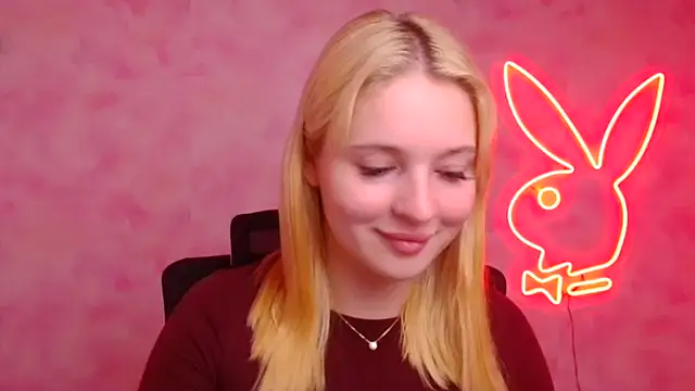 Milka kiss  online show from October 2025 12:28:01 PM