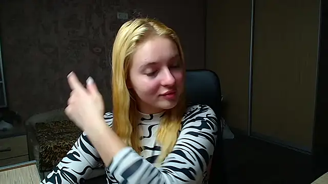 Snapshot of Milka_kiss_ chatting on December 2025 06:40:01 AM Milka kiss online show from December 2025 06:40:01 AM