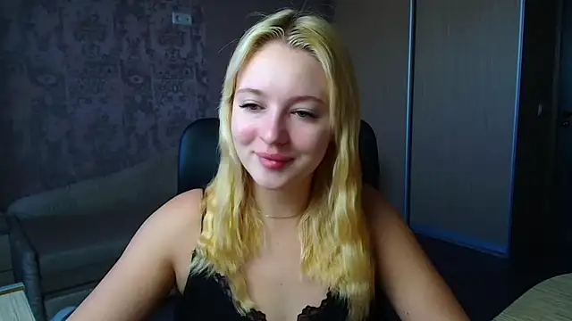 Snapshot of Milka_kiss_ chatting on February 2026 09:37:01 AM Milka kiss online show from February 2026 09:37:01 AM